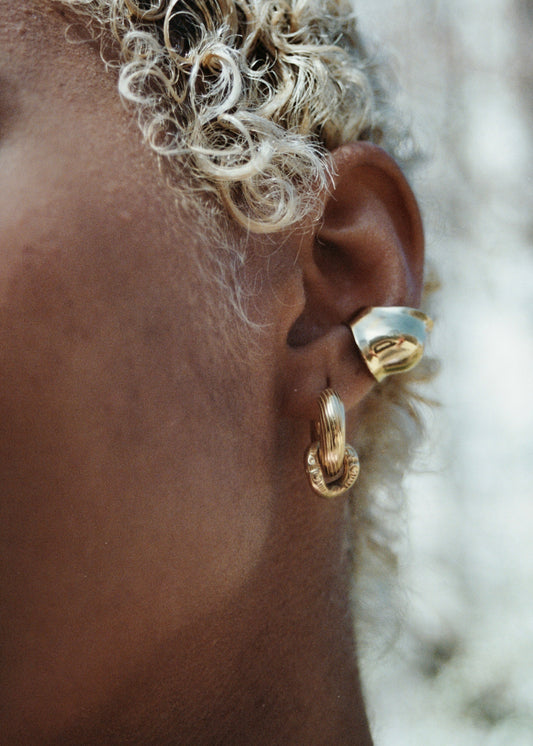 Earcuff - "La goutte" gold - Permanent