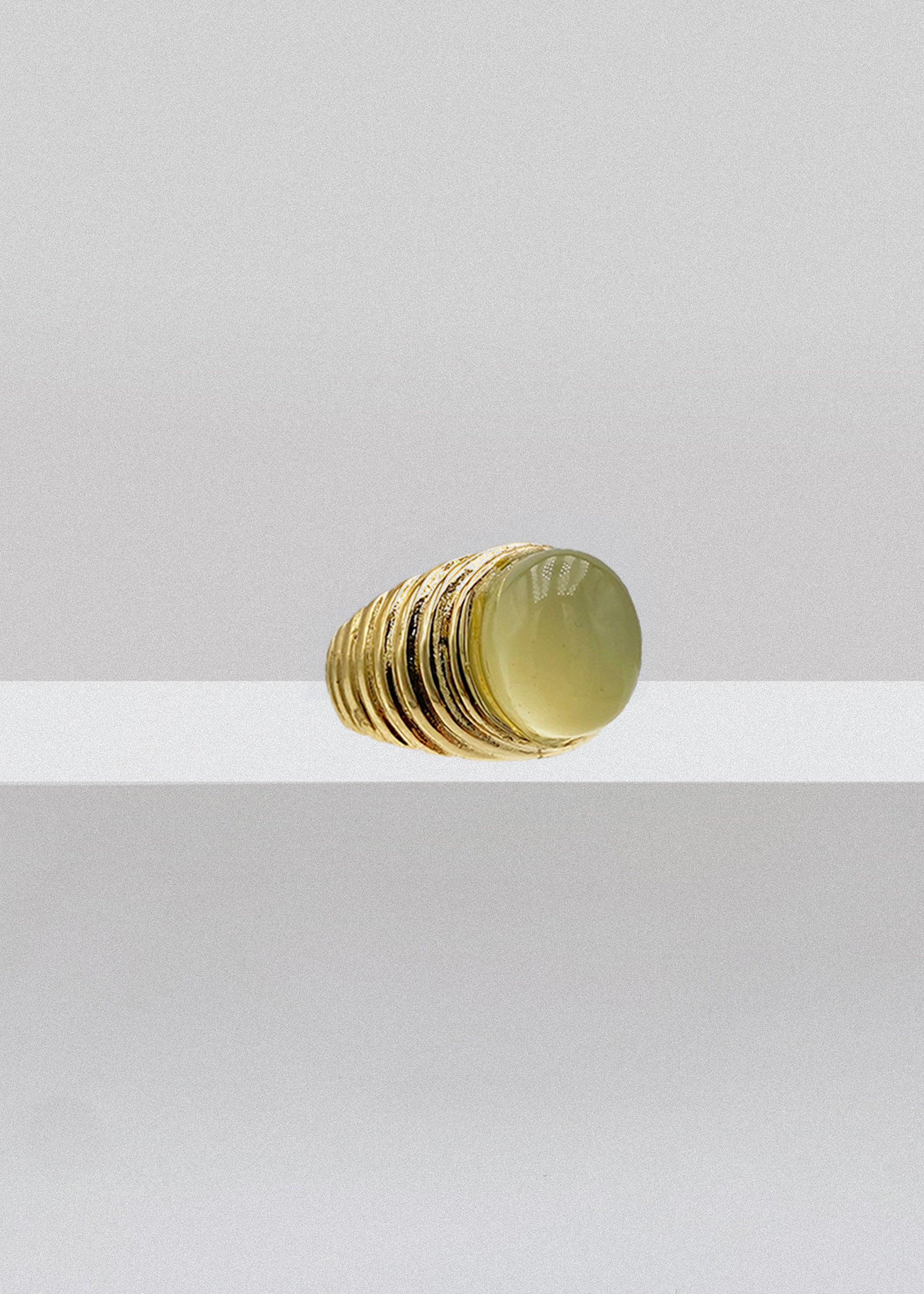 Bague - laiton plaqué or & pierre fine