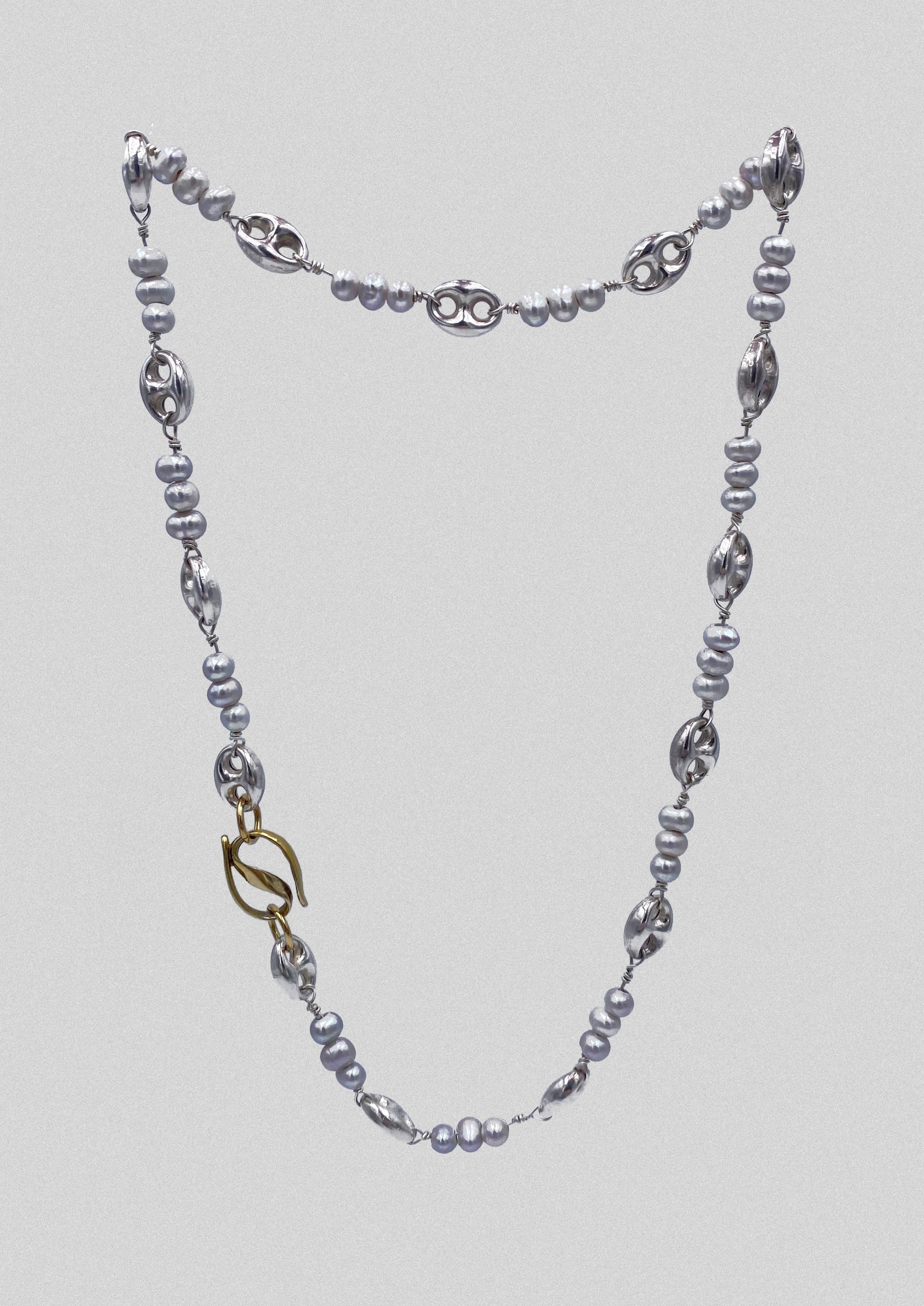Collier unique - maille café en argent et perles grises
