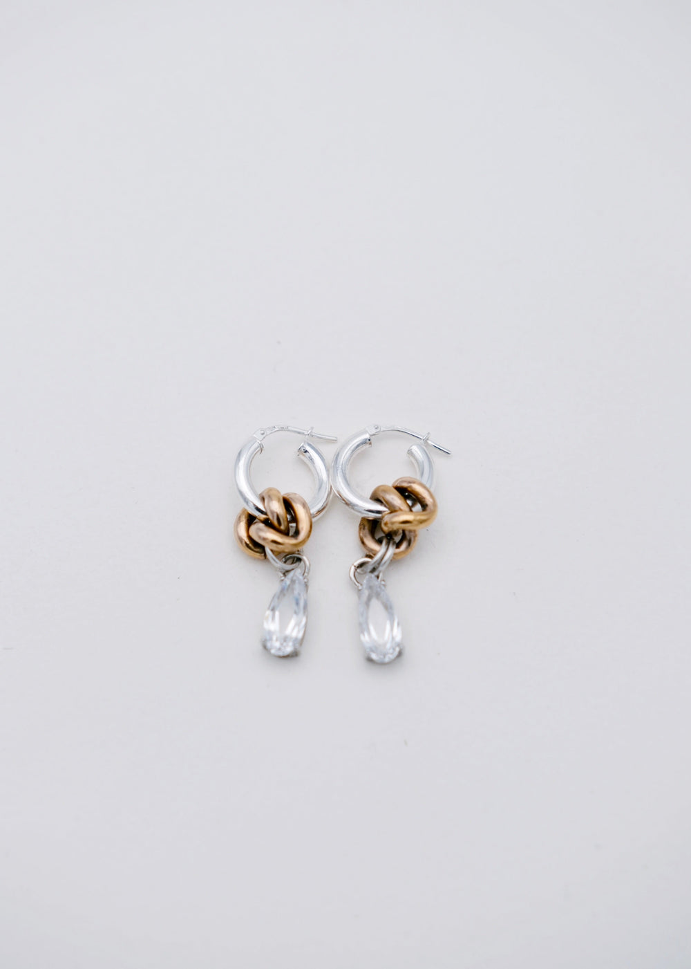 Boucle d'oreille - "Double lien - Cristaux blanc"