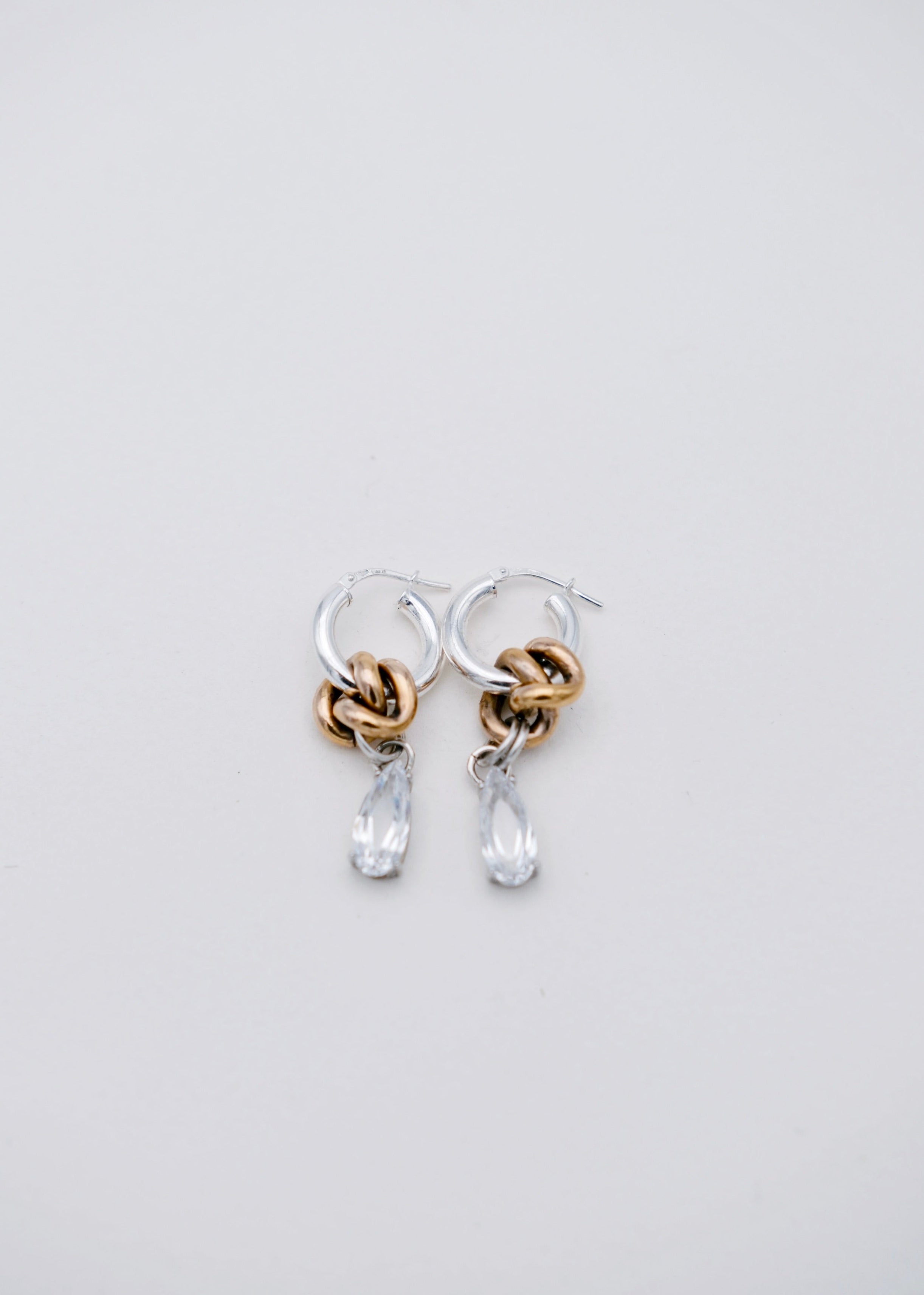 Boucle d'oreille - "Double lien - Cristaux blanc"