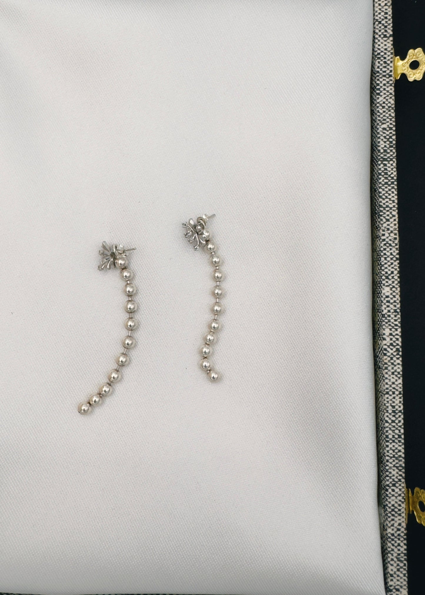 Boucle d'oreille - Amarante