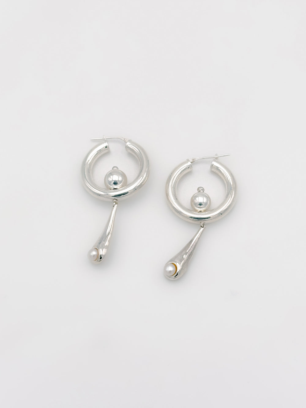 Boucles d'oreilles - "Dormeuses d'eau douce"