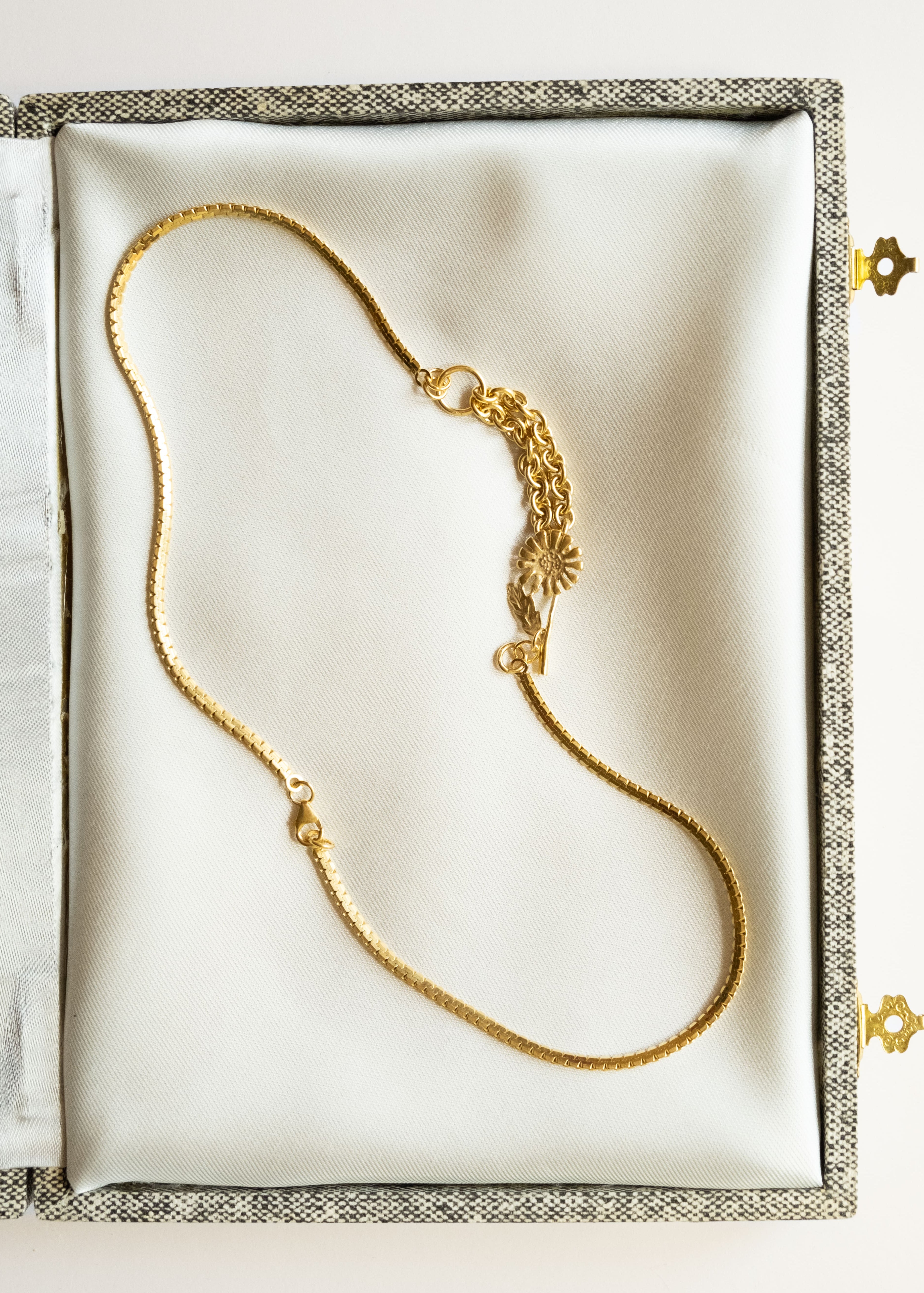 Collier - La marguerite