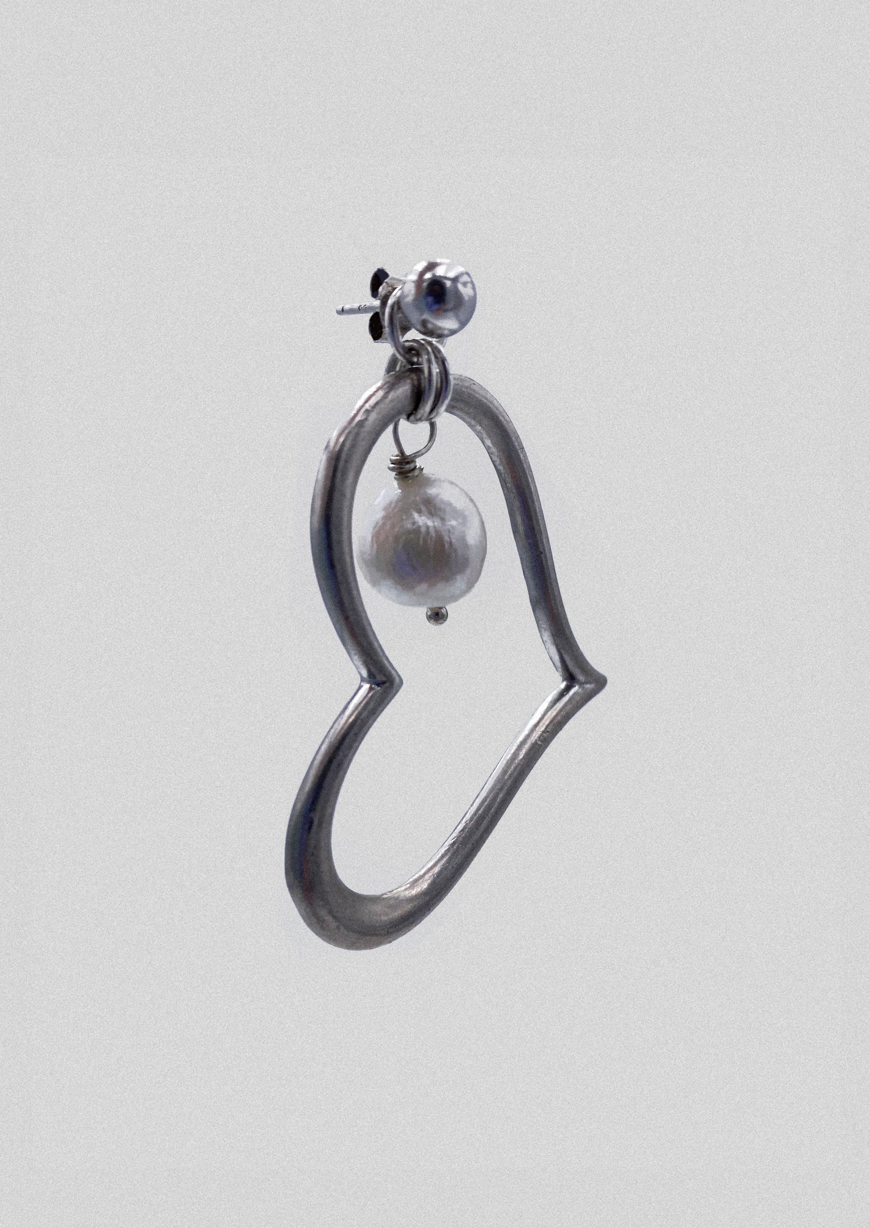 Mono Boucle d'oreille - coeur argent 925 et perle d’eau douce