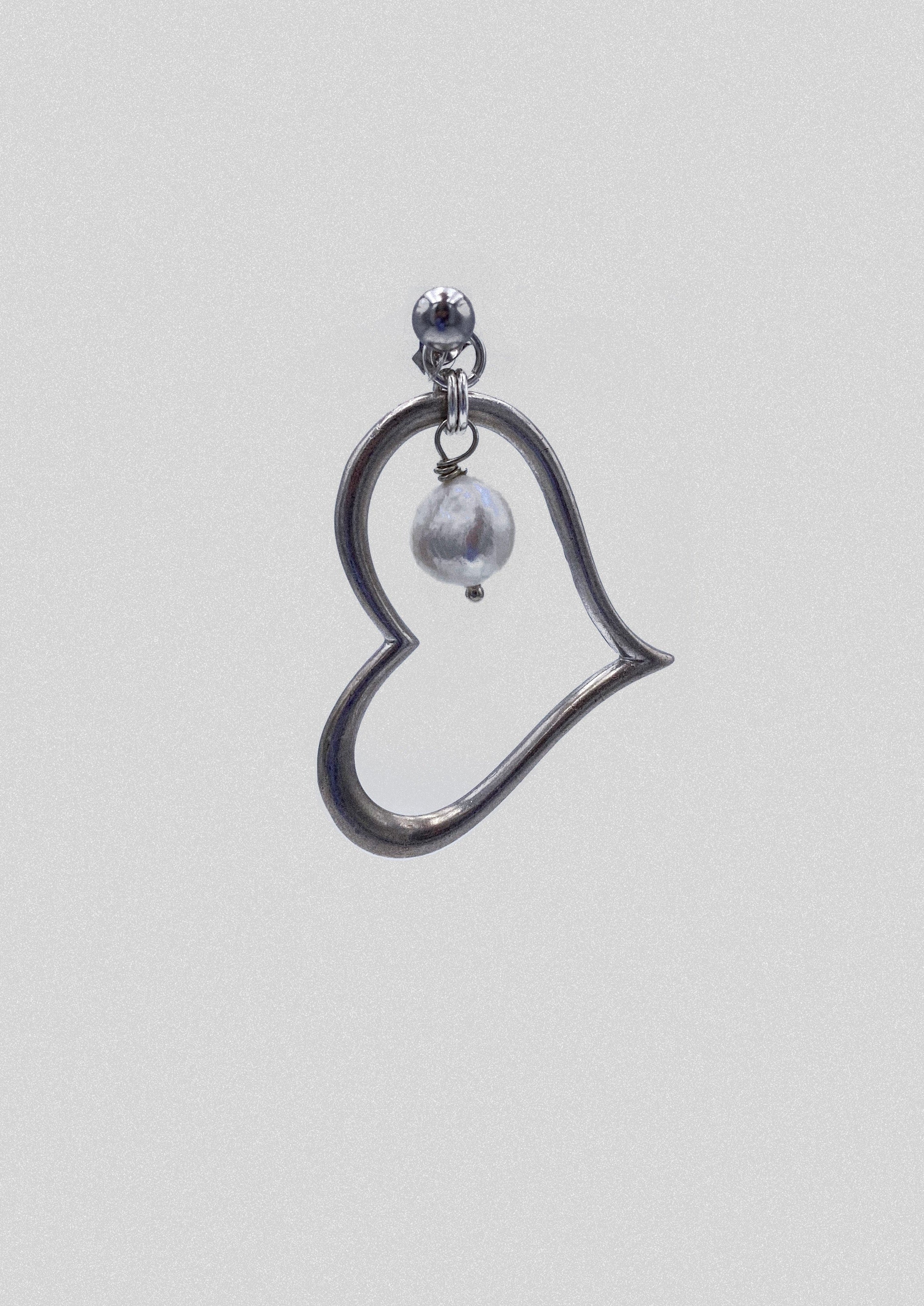 Mono Boucle d'oreille - coeur argent 925 et perle d’eau douce