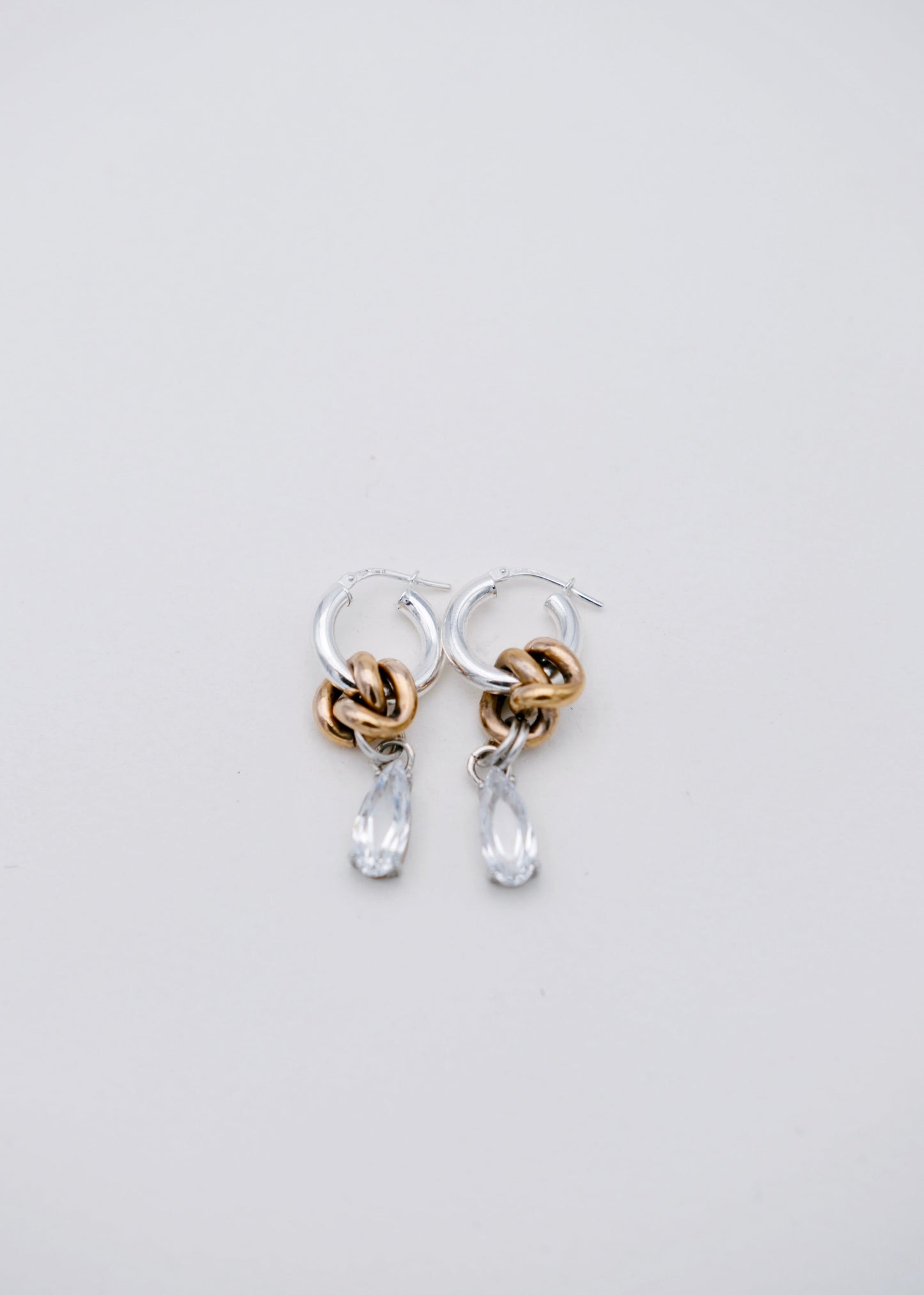 Boucle d'oreille - "Double lien - Cristaux blanc"
